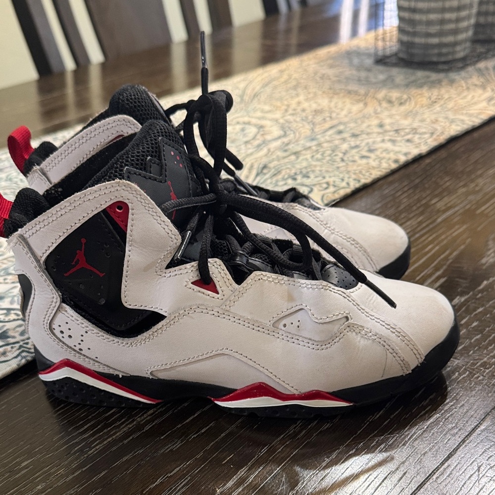 Jordan True Flight - Picture 3 of 7